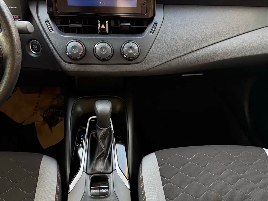 Toyota Corolla 2023 car image #13