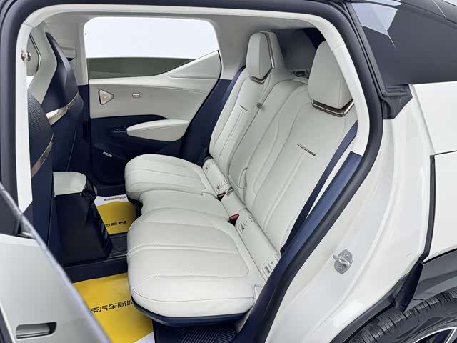 极氪 极氪X 2024 汽车图片 #13