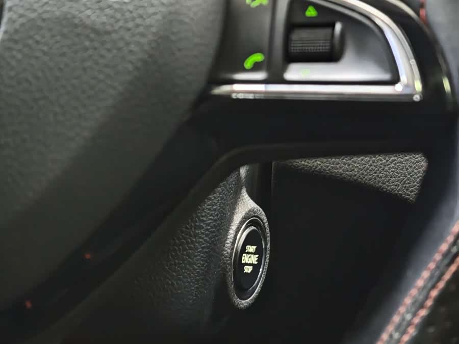 Skoda Kamiq 2021 car image #13