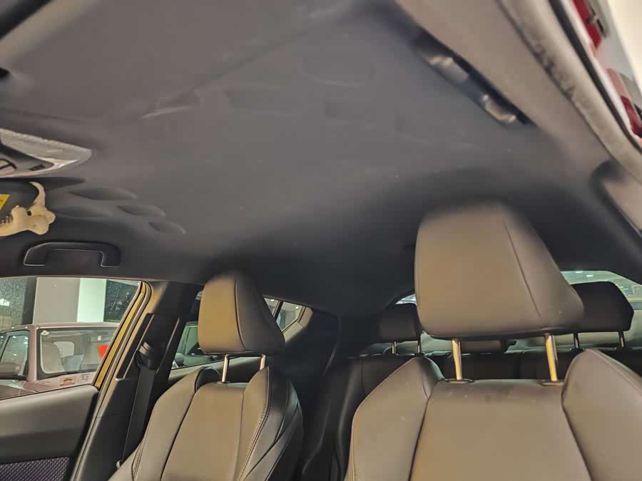 Toyota Izoa 2018 car image #13