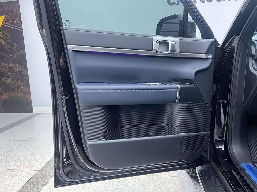 FangChengBao Tiger 7 2025 car image #13