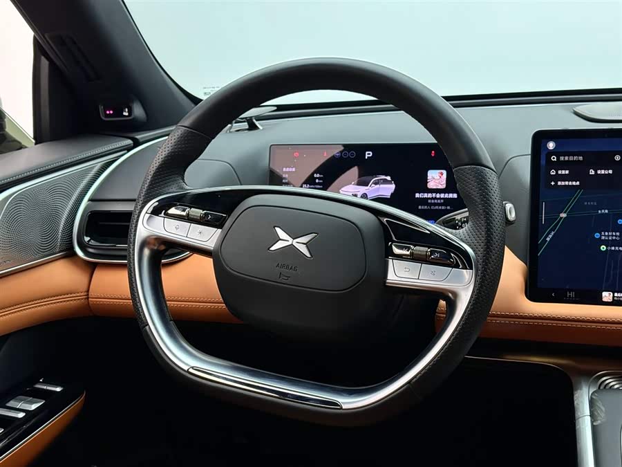 Xpeng G9 2024 car image #13