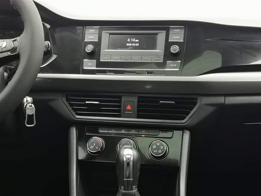 Volkswagen Bora 2019 immagine di auto #13