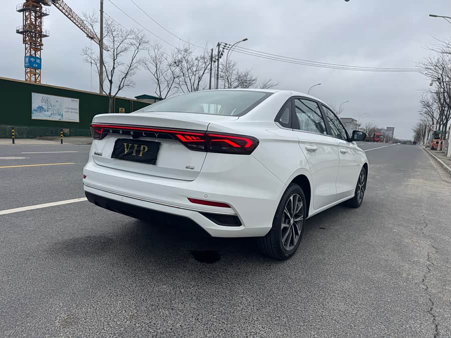 GEELY Emgrand 2022 car image #13