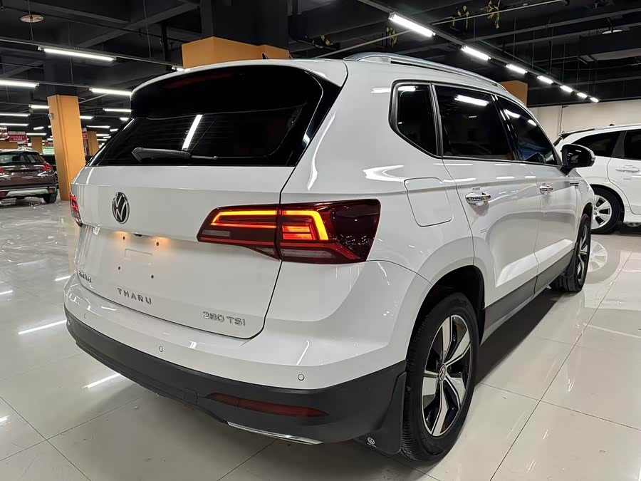 Volkswagen Tharu 2021 car image #13