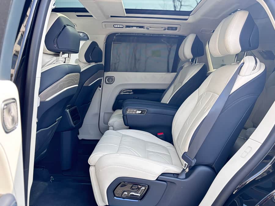 极氪 极氪9X 2025 汽车图片 #13