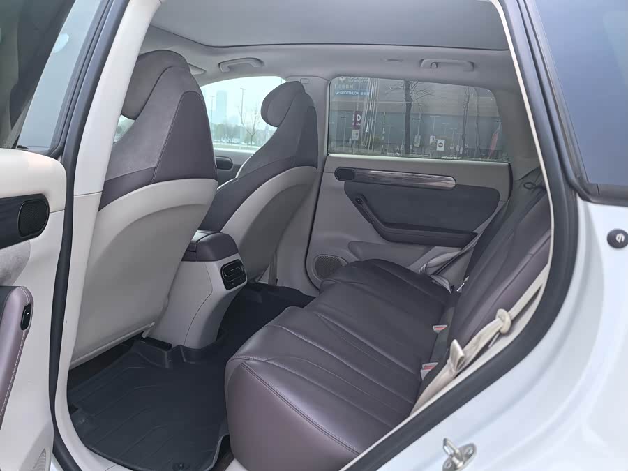 零跑汽车 零跑C11 2022 汽车图片 #13