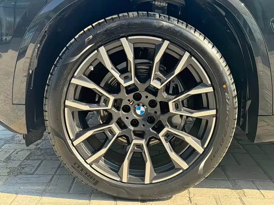 BMW X5 imagen de coche #13