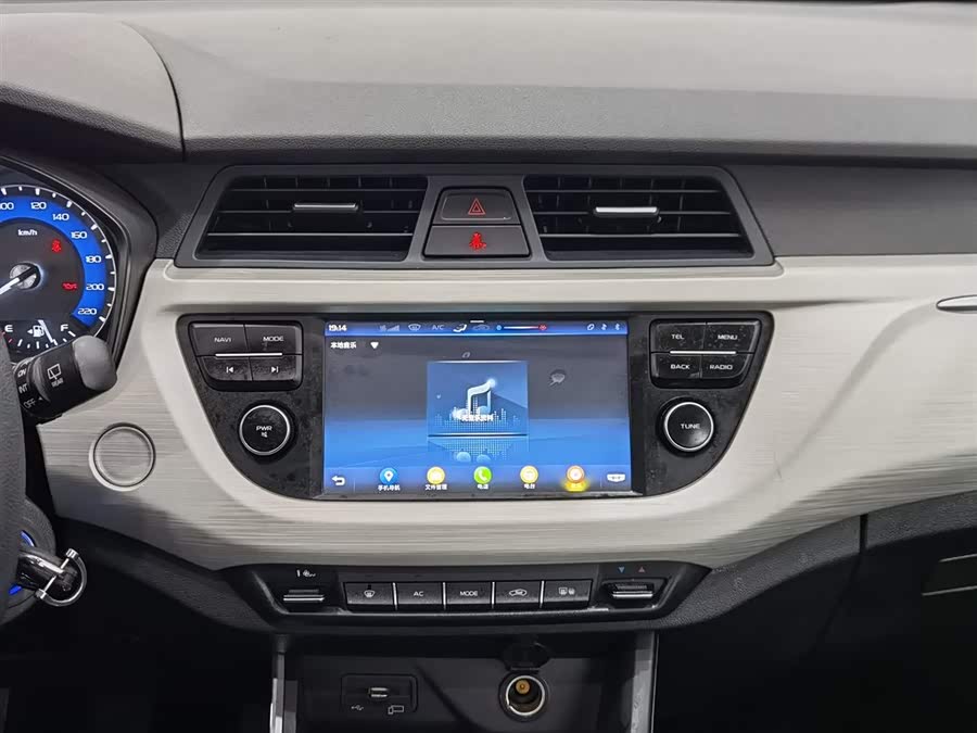 GEELY C3R 2021 car image #13