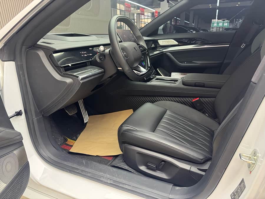 Neta S Shooting Brake 2025 car image #13