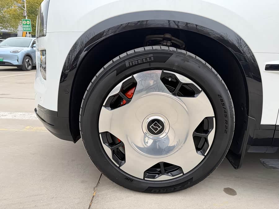 极氪 极氪9X 2025 汽车图片 #13