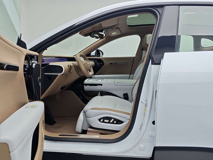 Avatr 07 2025 imagem de carro #13