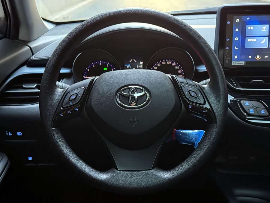 Toyota Izoa 2023 car image #13