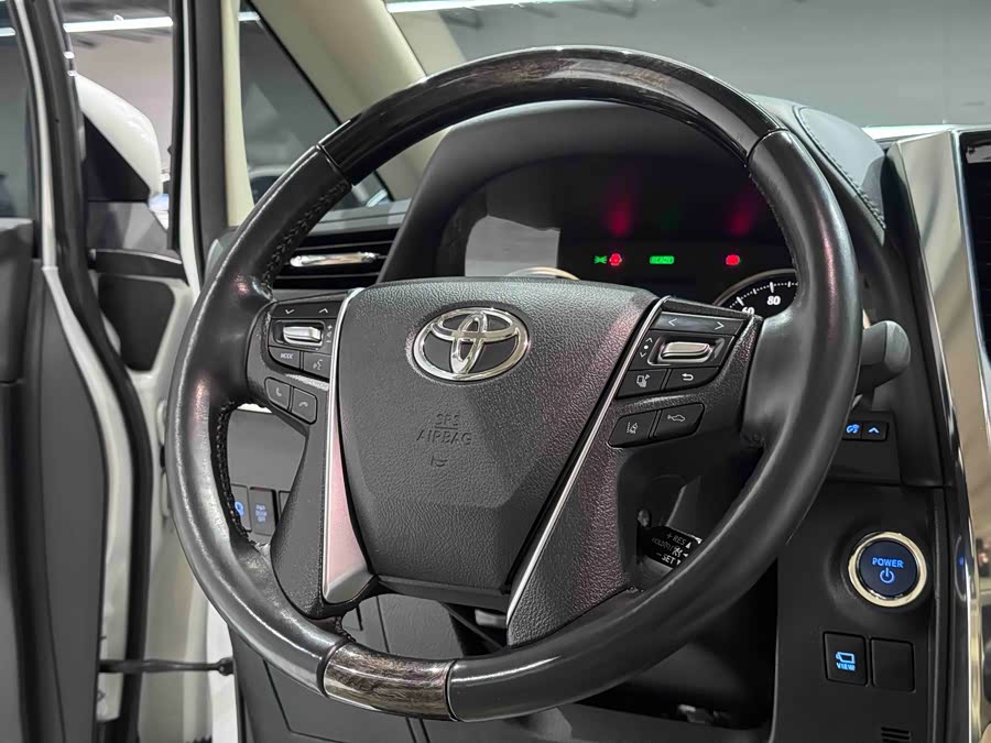 Toyota Alphard 2021 immagine di auto #13