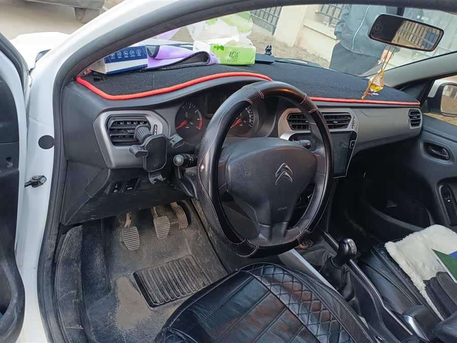 Citroen C-Elysée 2017 imagem de carro #13