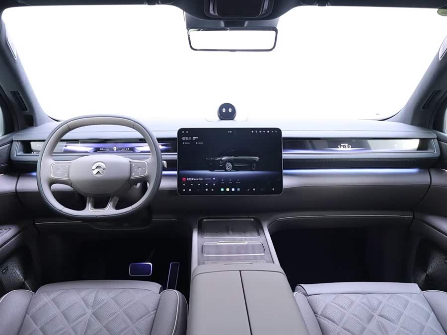 蔚来 蔚来ES8 2026 汽车图片 #13