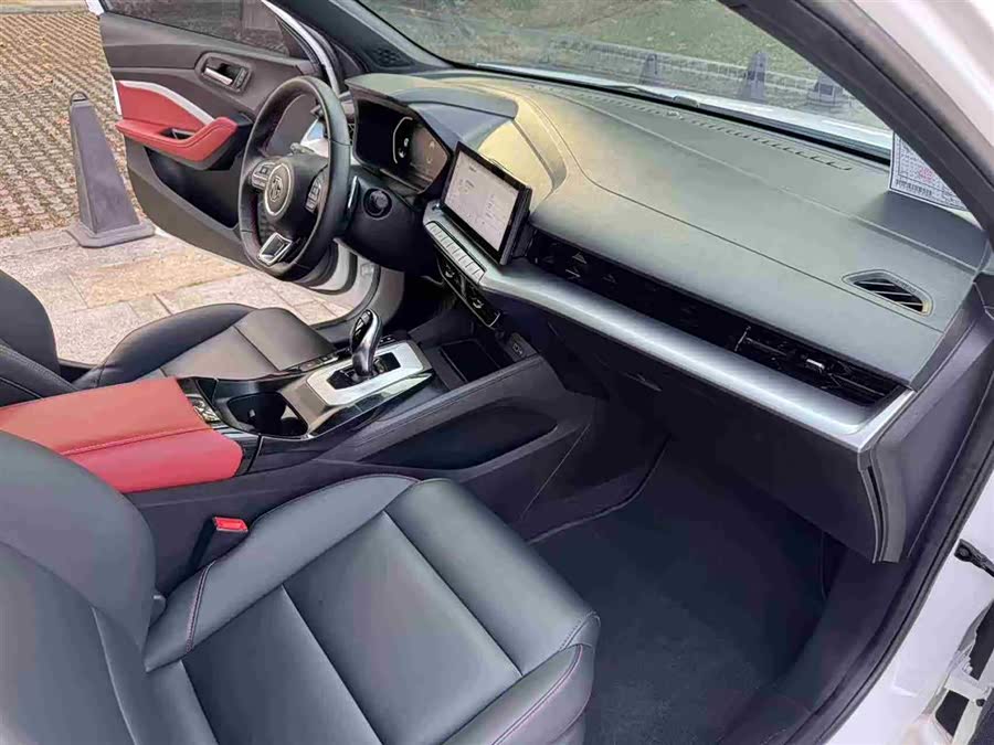 MG 5 2020 car image #13
