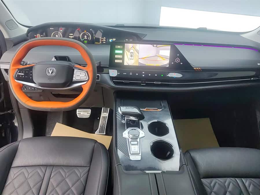 Changan UNI-K iDD 2022 car image #13