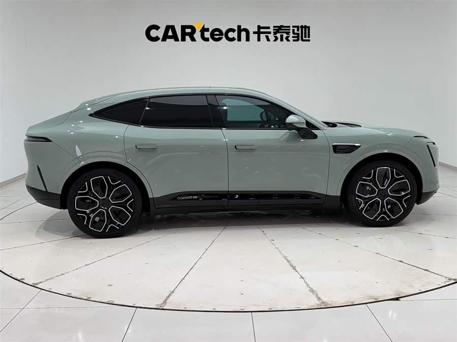 阿维塔 阿维塔11 2023 汽车图片 #13