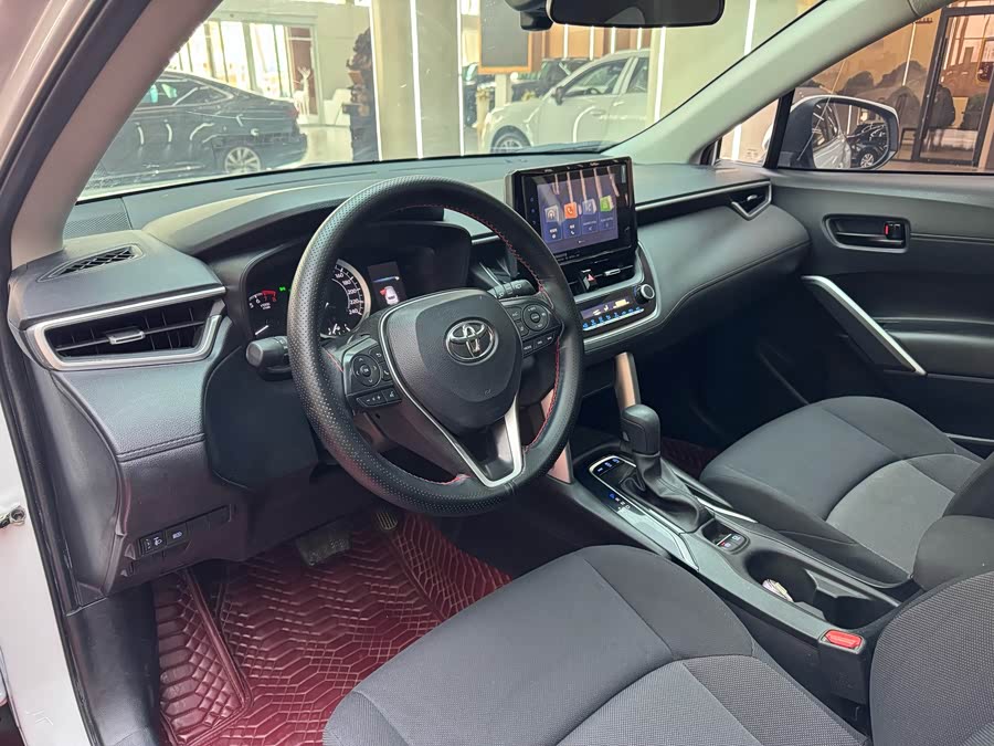 Toyota Frontlander 2022 car image #13