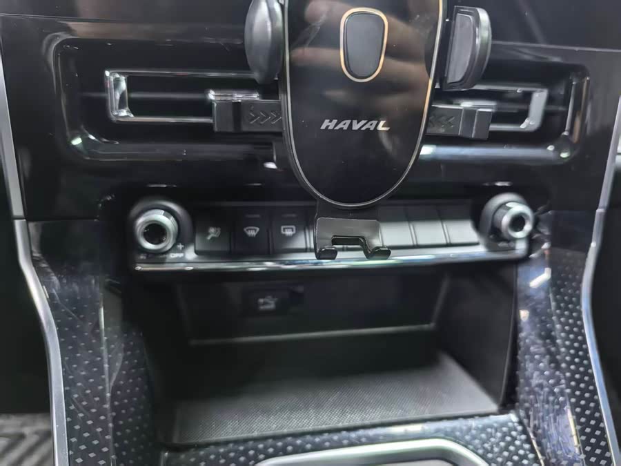 Haval M6 2021 #13 Haval M6 2021 car image #13