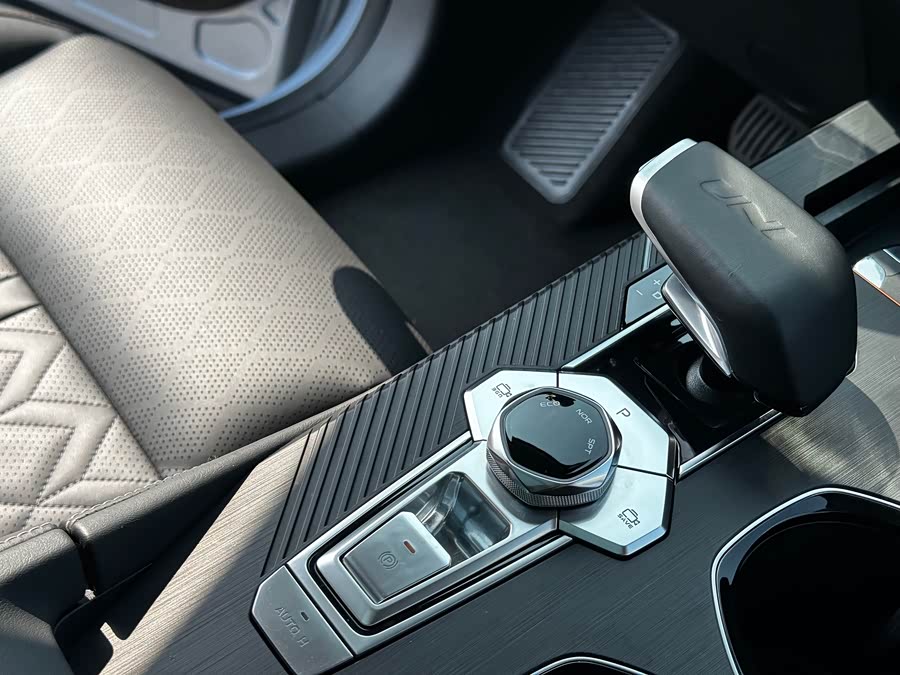 Changan UNI-K 2021 car image #13