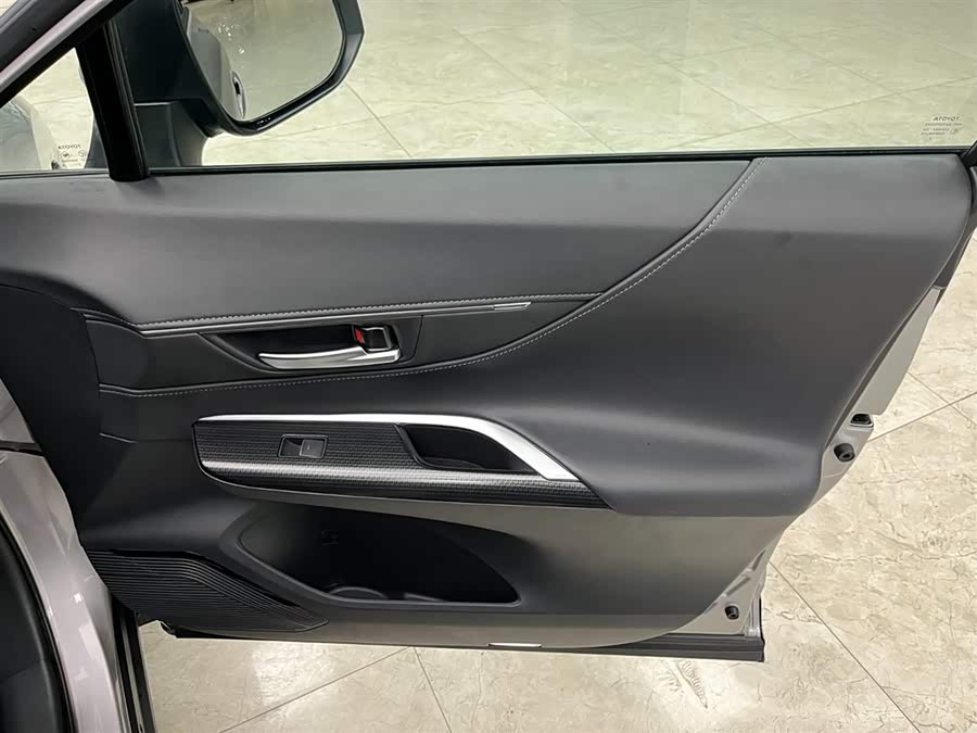 丰田 威飒 2023 汽车图片 #13