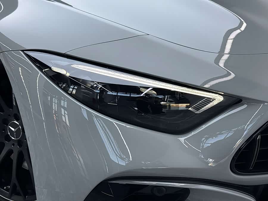 Mercedes-Benz 2025 car image #13