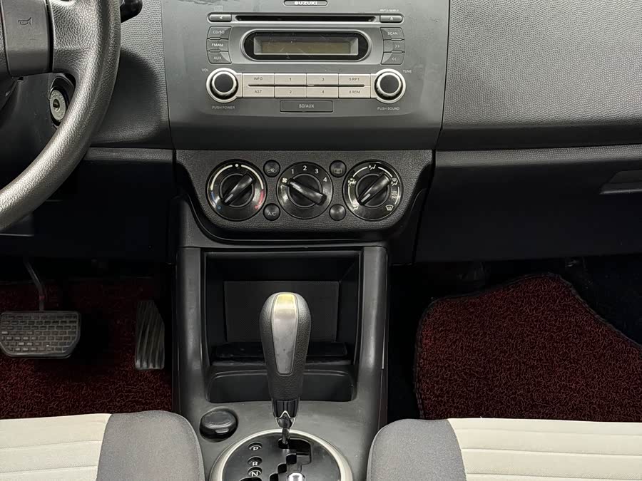 铃木 雨燕 2016 汽车图片 #13