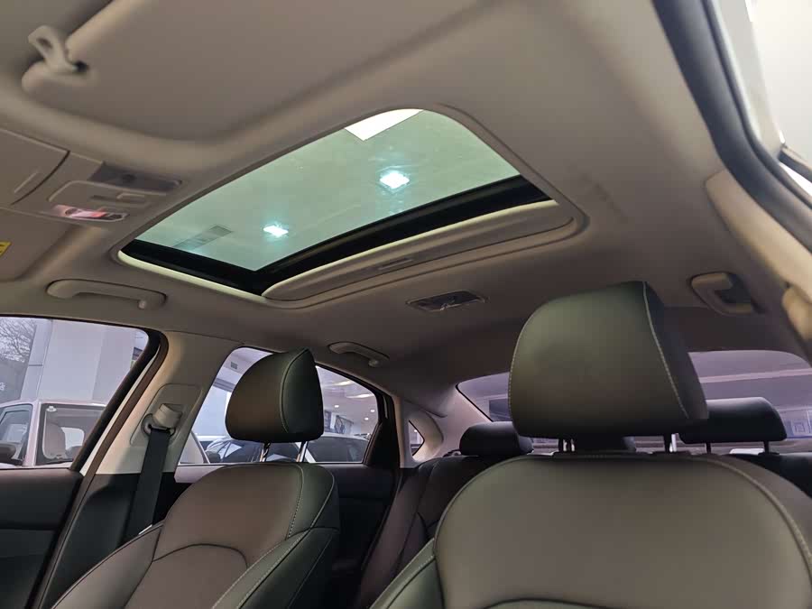 Kia K3 2020 imagen de coche #13