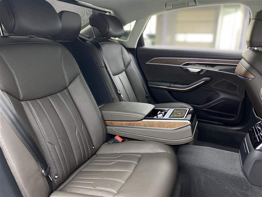 奥迪 奥迪A8 2020 汽车图片 #13