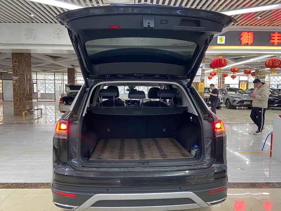 Volkswagen Tayron 2023 car image #13