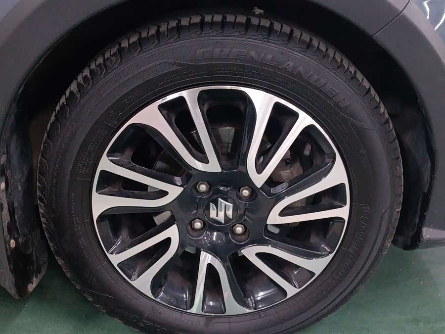 铃木 雨燕 2018 汽车图片 #13