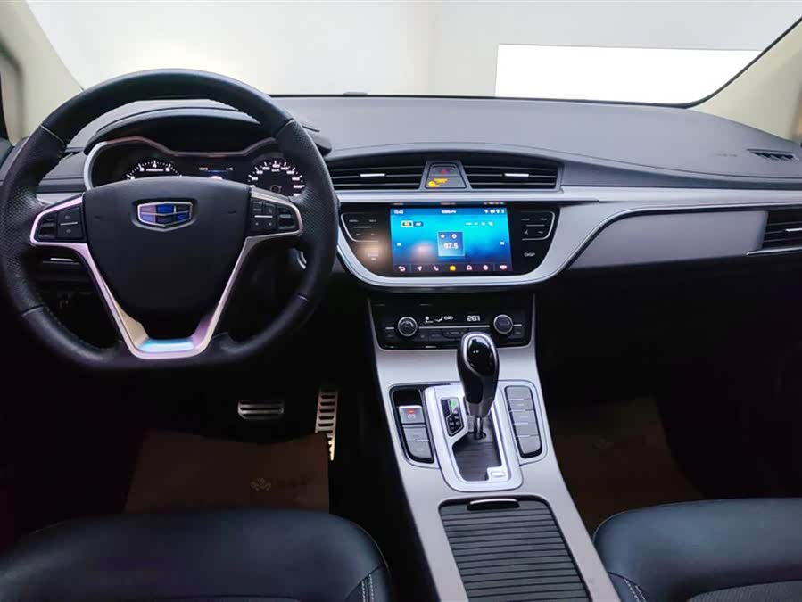 GEELY Emgrand GS 2018 car image #13
