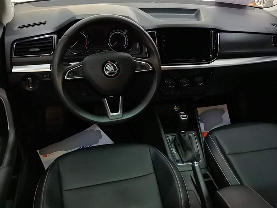 Skoda Kamiq 2022 car image #13