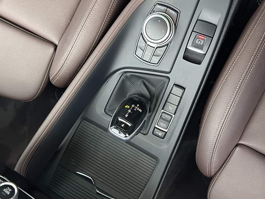 BMW X1 2022 car image #13