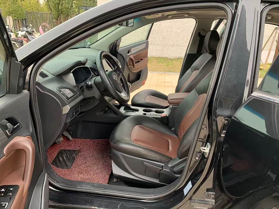 JAC 2016 imagem de carro #13