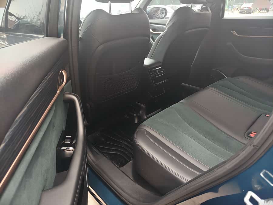 GEELY Monjaro 2023 car image #13