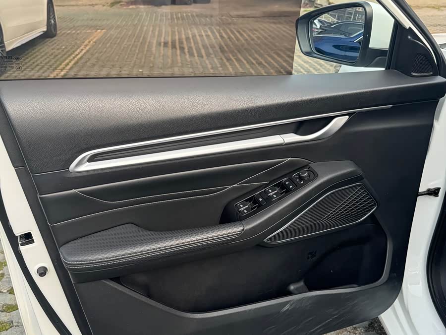 GEELY Emgrand 2023 car image #13
