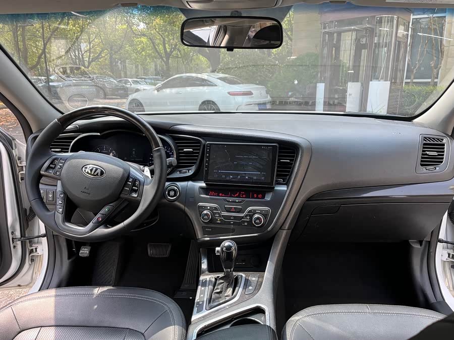 起亚 起亚K5 2012 汽车图片 #13