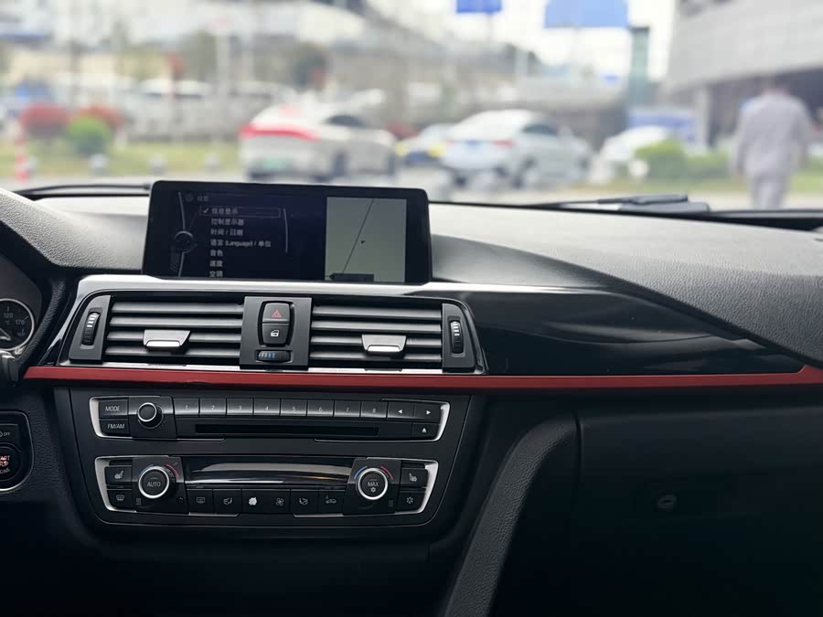 BMW 3 Series (Imported) 2012 immagine di auto #13