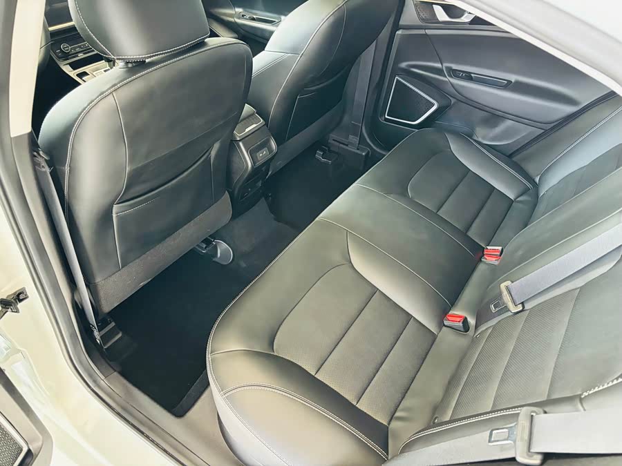 GEELY Emgrand GL 2021 car image #13
