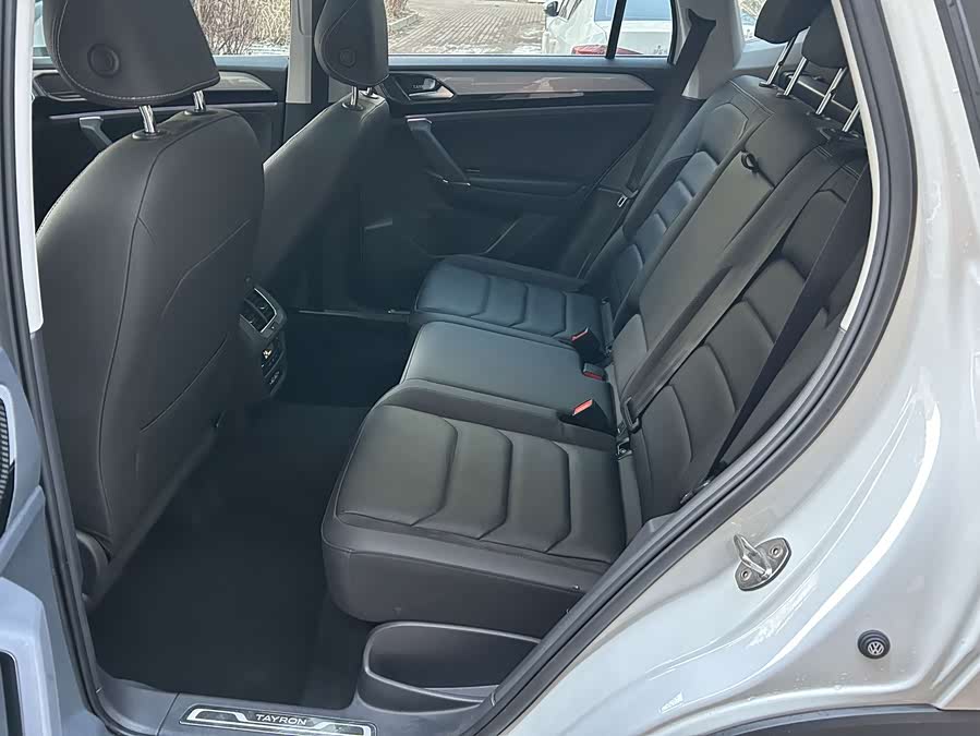 Volkswagen Tayron 2022 car image #13