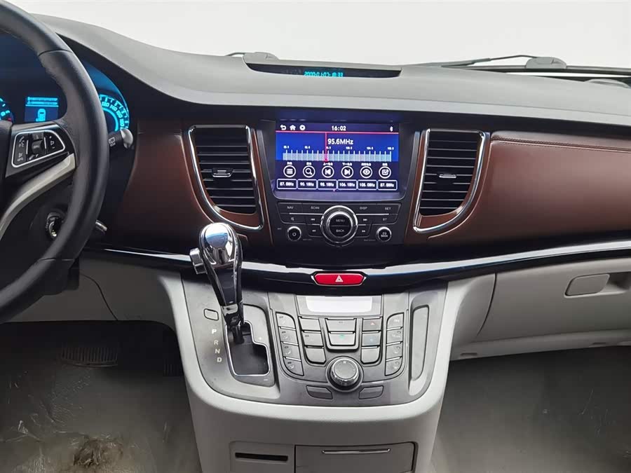 JAC 2016 imagem de carro #13