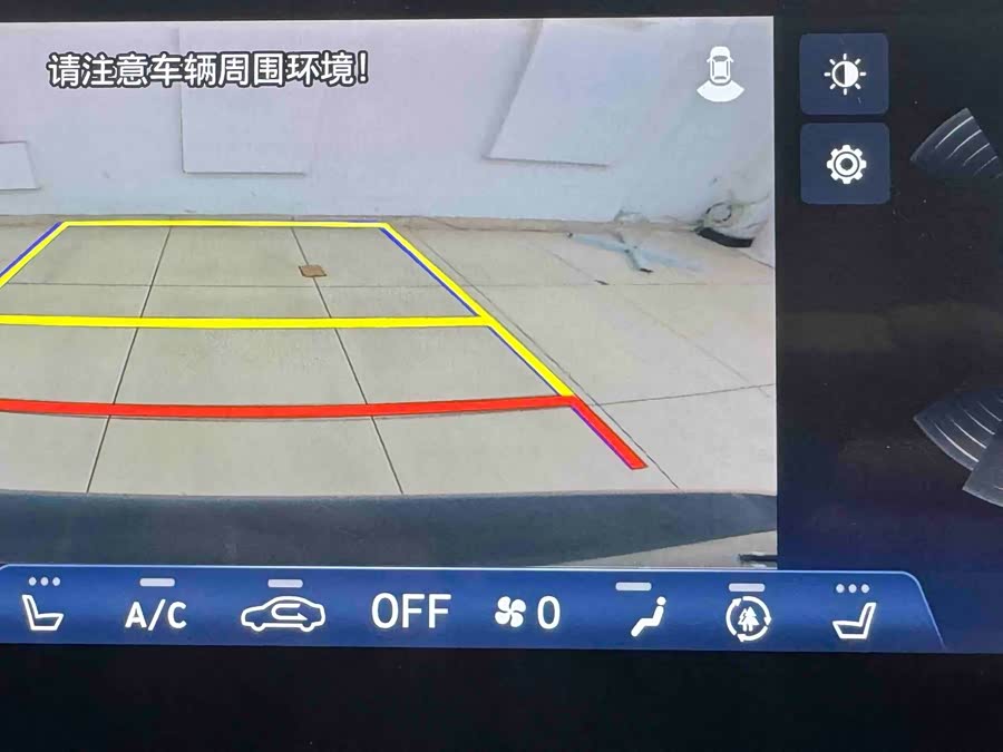 Hyundai Elantra 2022 immagine di auto #13