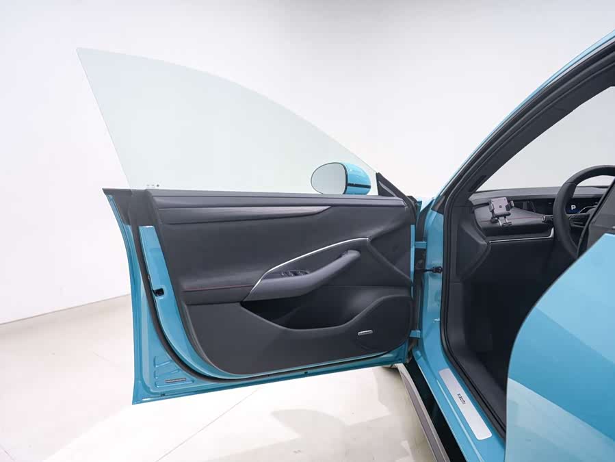 MI SU7 2024 car image #13