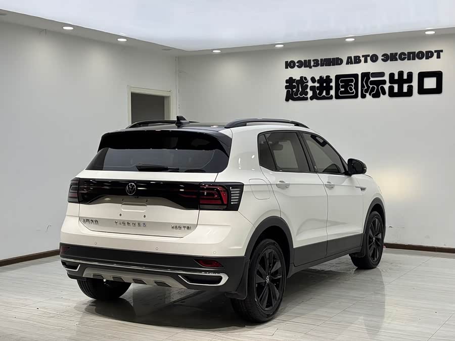 Volkswagen T-Cross 2022 #13 Volkswagen T-Cross 2022 car image #13