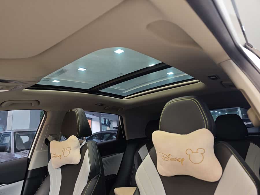 GEELY Coolray 2022 #13 GEELY Coolray 2022 car image #13