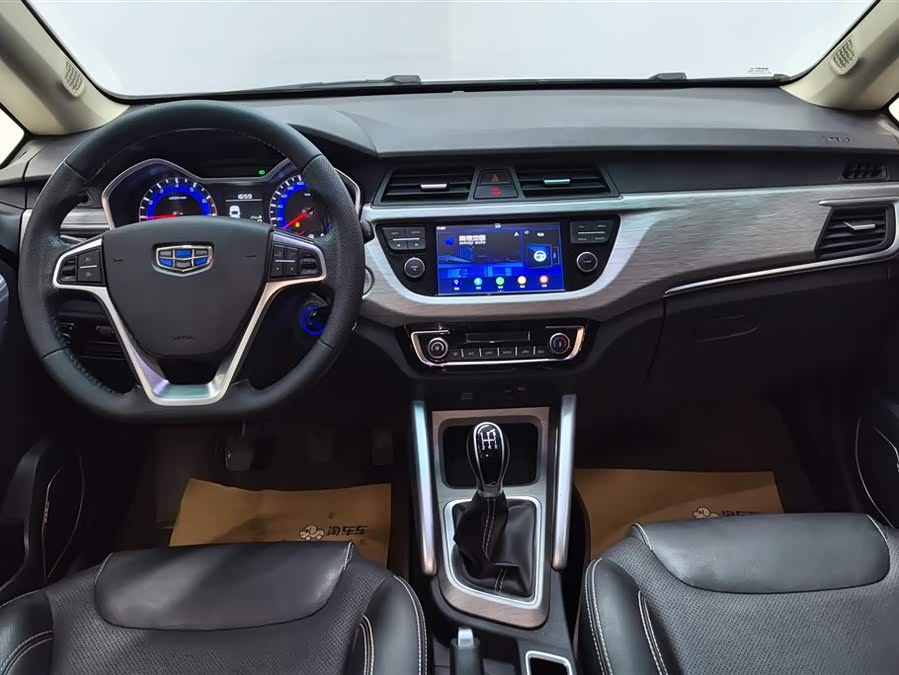 GEELY 2019 car image #13