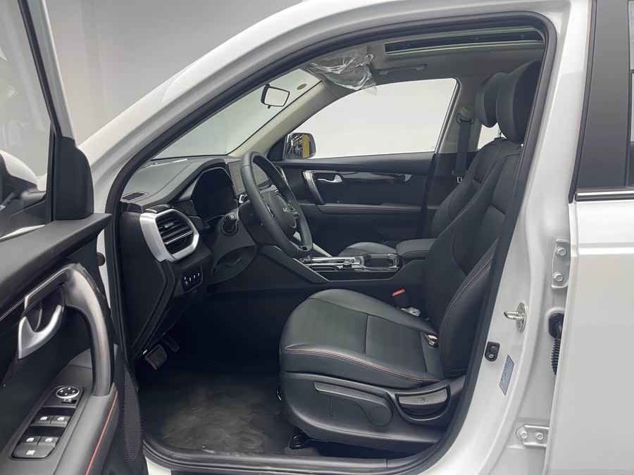 Kia Sportage R 2025 imagen de coche #13